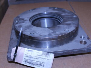 FYNDHÖRNA Lager med hållare till skruv Seko