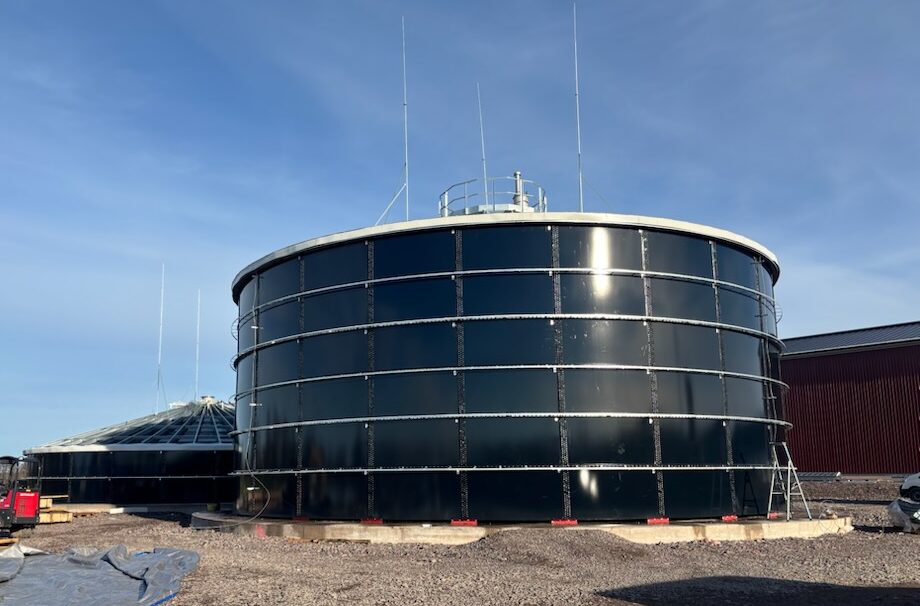 Tank från Center Enamel (CEC)